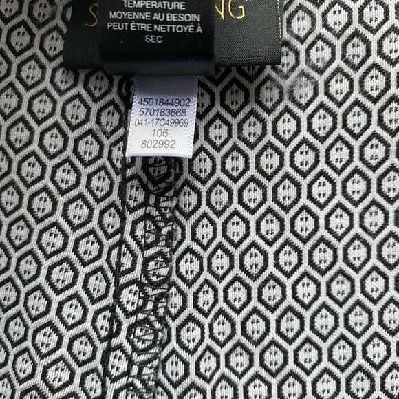 Chico's So Slimming Brigitte Textured Trapezoid Ankle Pants size 8 - Picture 7 of 9